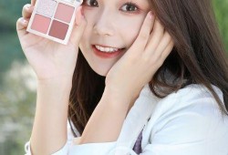 佳遇诗妍最新爆料,揭秘娱乐圈惊人内幕！